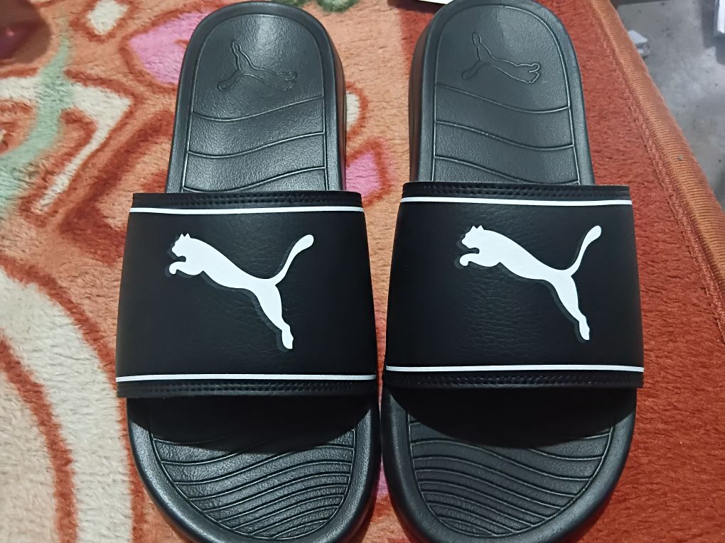 Buy Black Flip Flop \u0026 Slippers for Men by Puma Online | Ajio.com