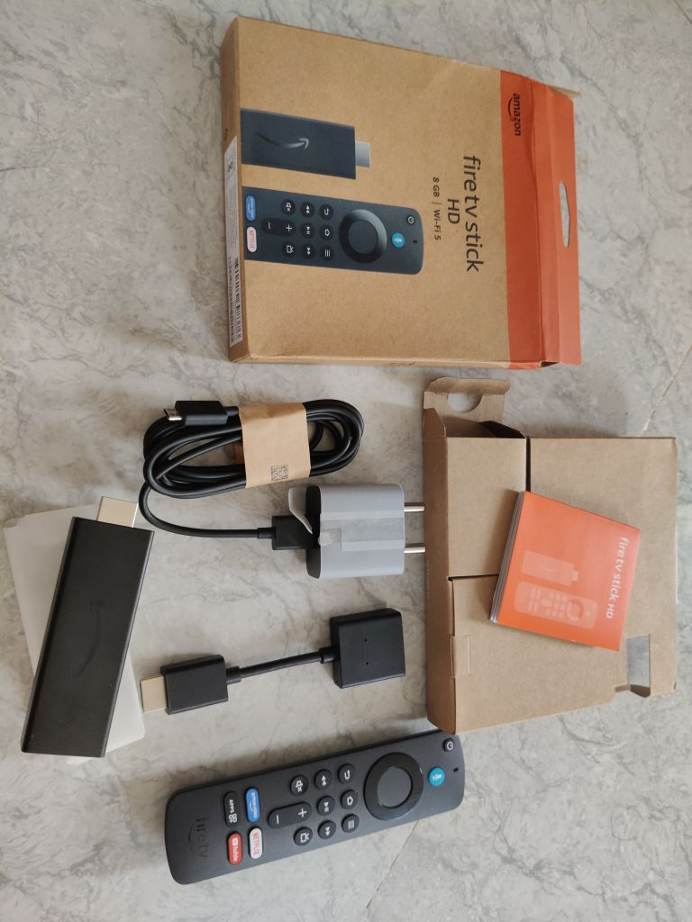 Buy Black Smart TV Converters & Media Players for Electronics